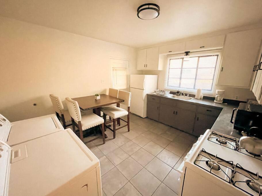 阿尔伯克基Pet Friendly! Private Casita In Nob Hill别墅 外观 照片